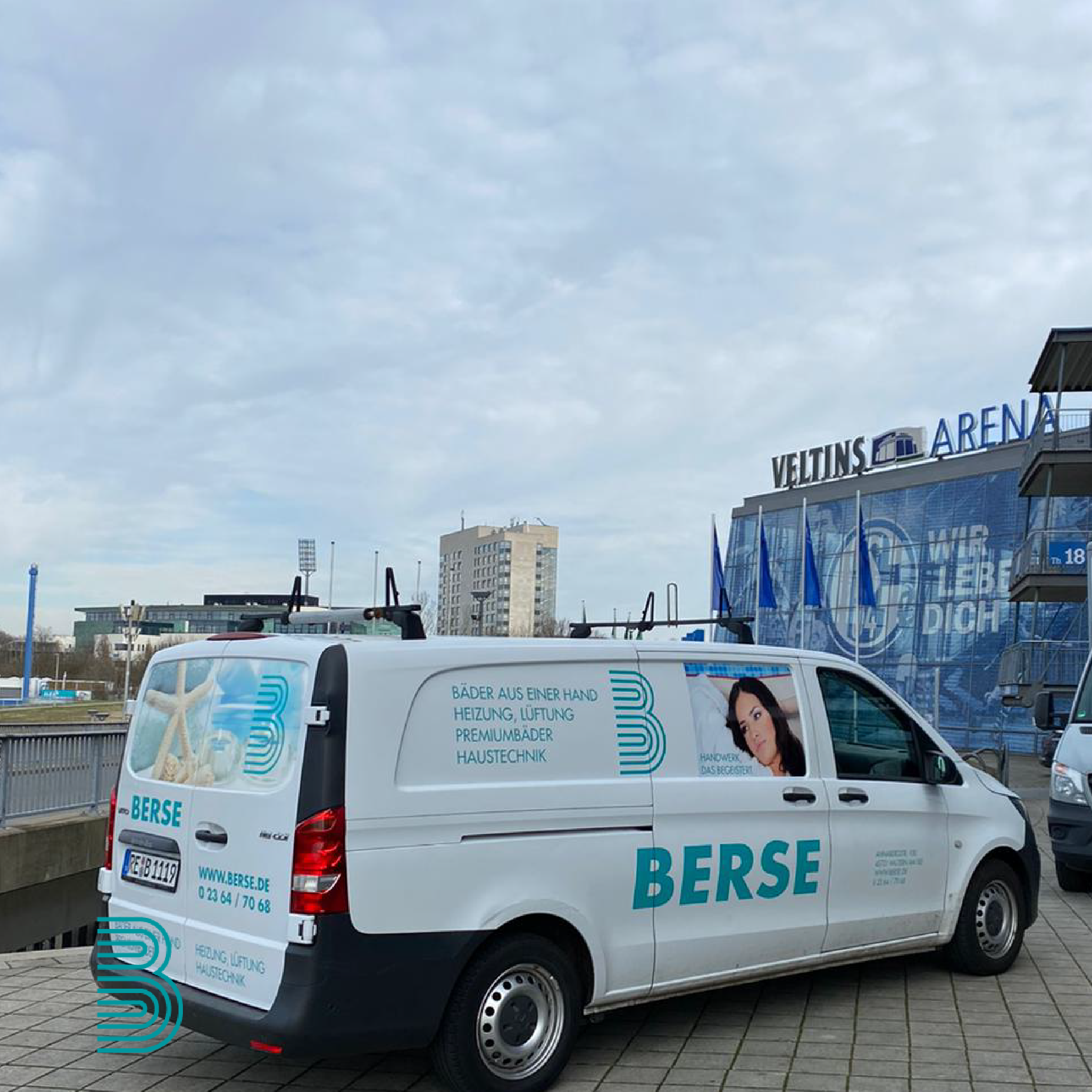 Ein Firmenfahrzeug der Firma Berse.
