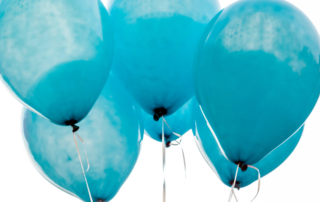 Türkisfarbene Luftballons