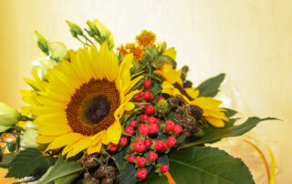 Farbenprächtige Blumen zum 10-jährigen Firmenjubiläum.