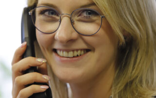 Stefanie Döpper steht unseren Kunden für Anfragen gerne zur Verfügung.