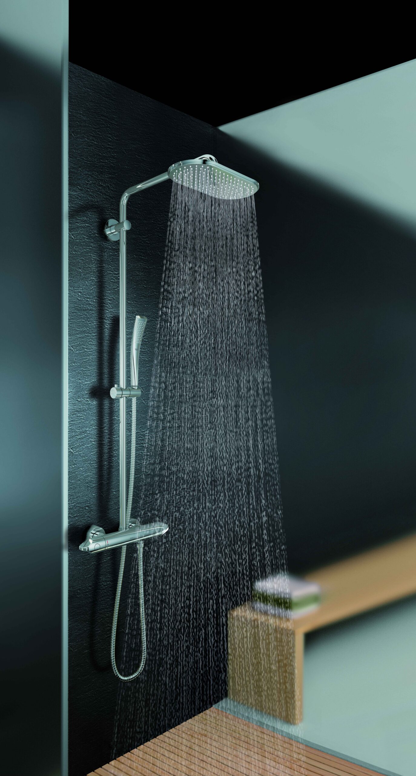 Eine Regendusche in einem Badezimmer.
